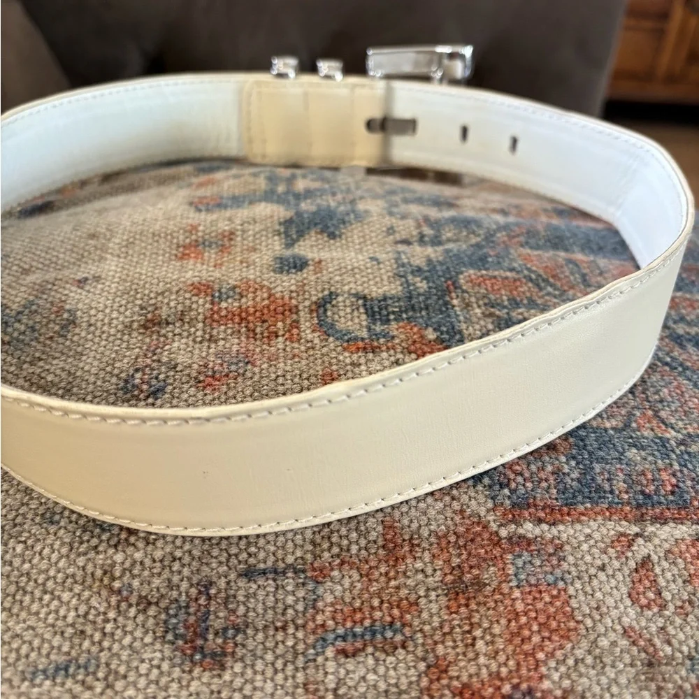 Escada Leather Belt - Picture 7 of 10